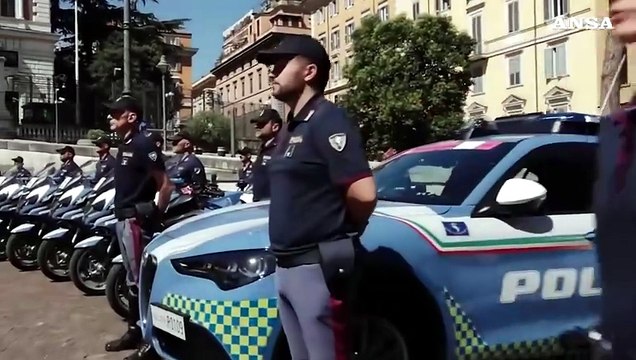 Giro d'Italia a Roma, la Stradale pronta per scortare i ciclisti
