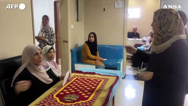 Gaza City, scene di vita quotidiana fra le macerie della citta' semi-distrutta