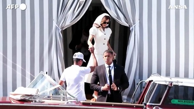 Nozze Bezos a Venezia, Lauren Sanchez lascia l'hotel