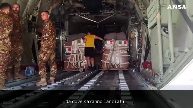 Gaza, partito il primo carico di aiuti umanitari italiani aviotrasportati da Amman