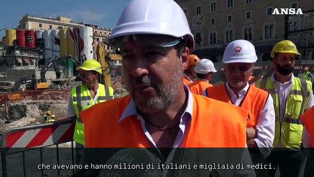 Salvini: Commissione vaccini? Al ministero qualcosa non va