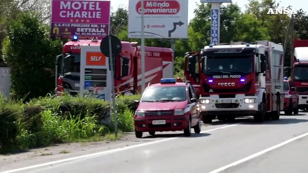 Fiammata a un distributore di gpl nel Milanese, feriti due lavoratori