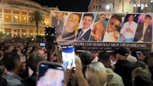 Fiaccolata a Palermo, migliaia in piazza per ricordare Paolo Taormina