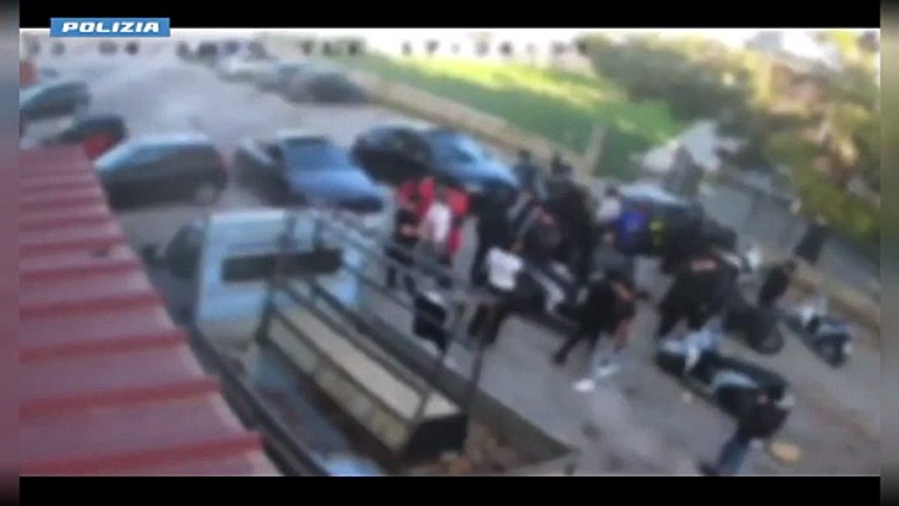 Armi da guerra e droga, sgominato un gruppo di giovani ad Avola