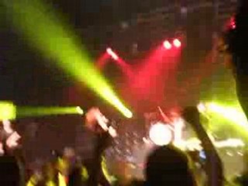 DSCF7477 misery business paramore