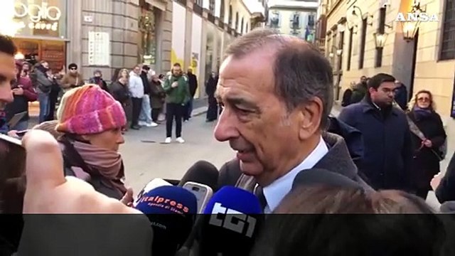 Sala alla camera ardente di Ornella Vanoni: Lunedi' lutto cittadino