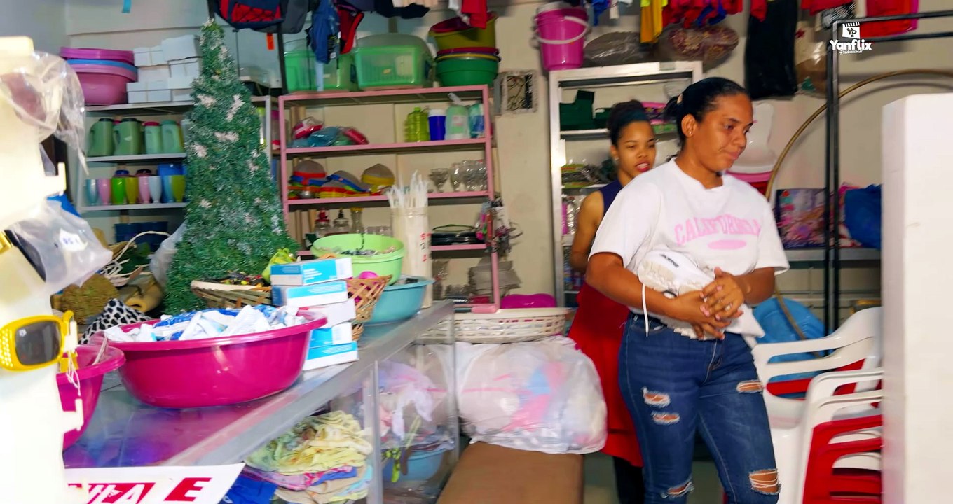 Una Madre irresponsable con su hijo