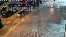Η στιγμή που η μηχανή συνθλίβεται