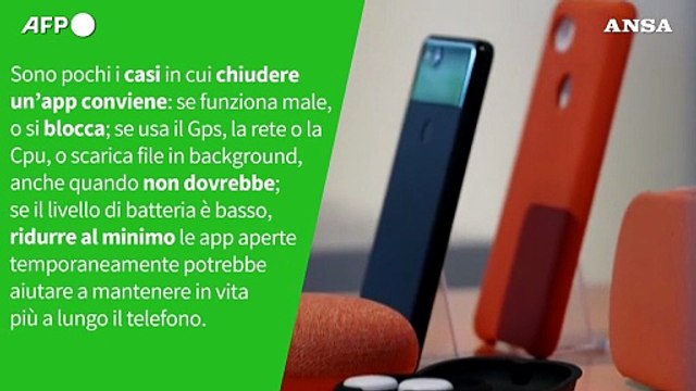 Ansa VERIFIED - Per risparmiare la batteria del telefono, bisogna chiudere le app aperte?