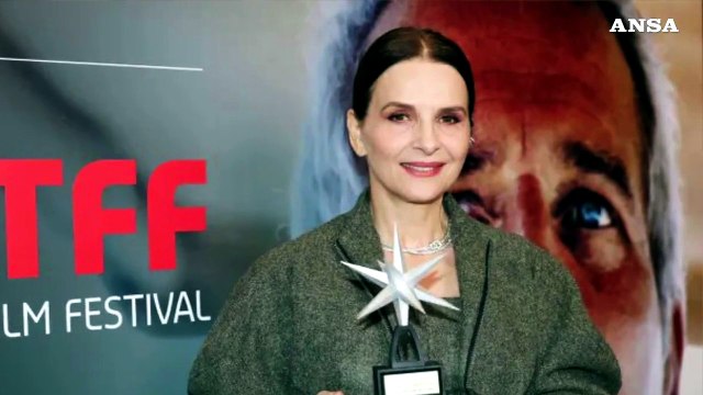 Juliette Binoche riceve la Stella della Mole al Torino Film Festival