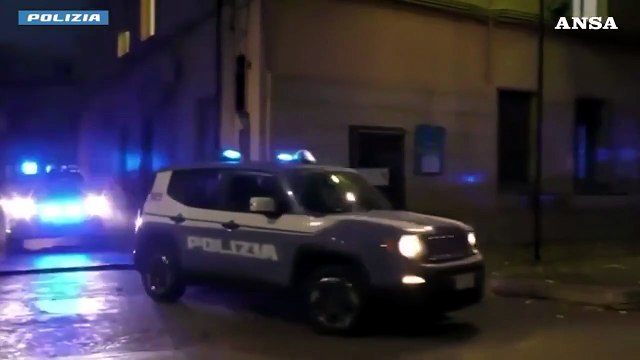 Pescara, aggredisce la moglie con una bottiglia: arrestato un 62enne