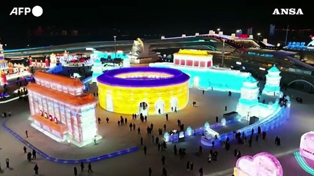 Cina, Festival del ghiaccio tra fuochi d'artificio e spettacoli di droni