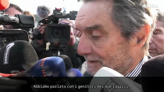 Milano, Fontana accoglie le salme delle vittime di Crans-Montana: Momento straziante