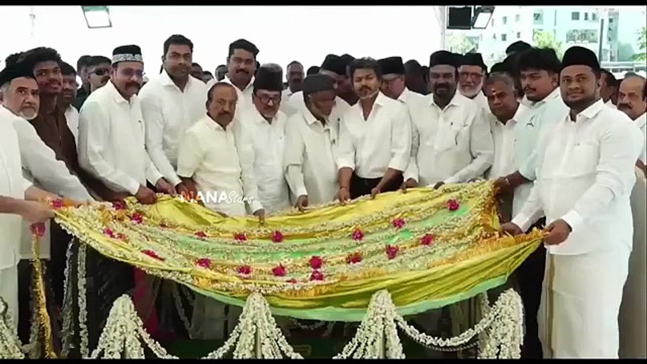 CM Vijay pays tribute to Quaid-e-Millath on his 131st birth anniversary in Chennai