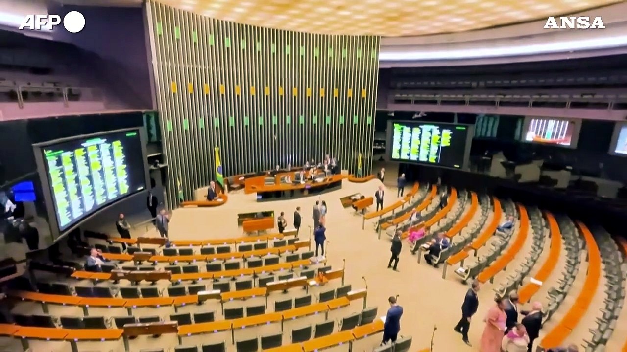 Brasile, approvata la legge che riduce le pene per il tentato golpe del '22/'23