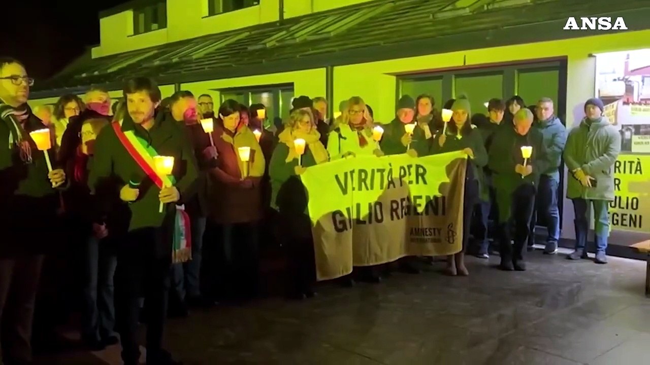 Regeni, la fiaccolata silenziosa a Fiumicello a dieci anni dal rapimento