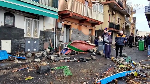 SIcilia in ginocchio per il maltempo, evacuate diverse famiglie