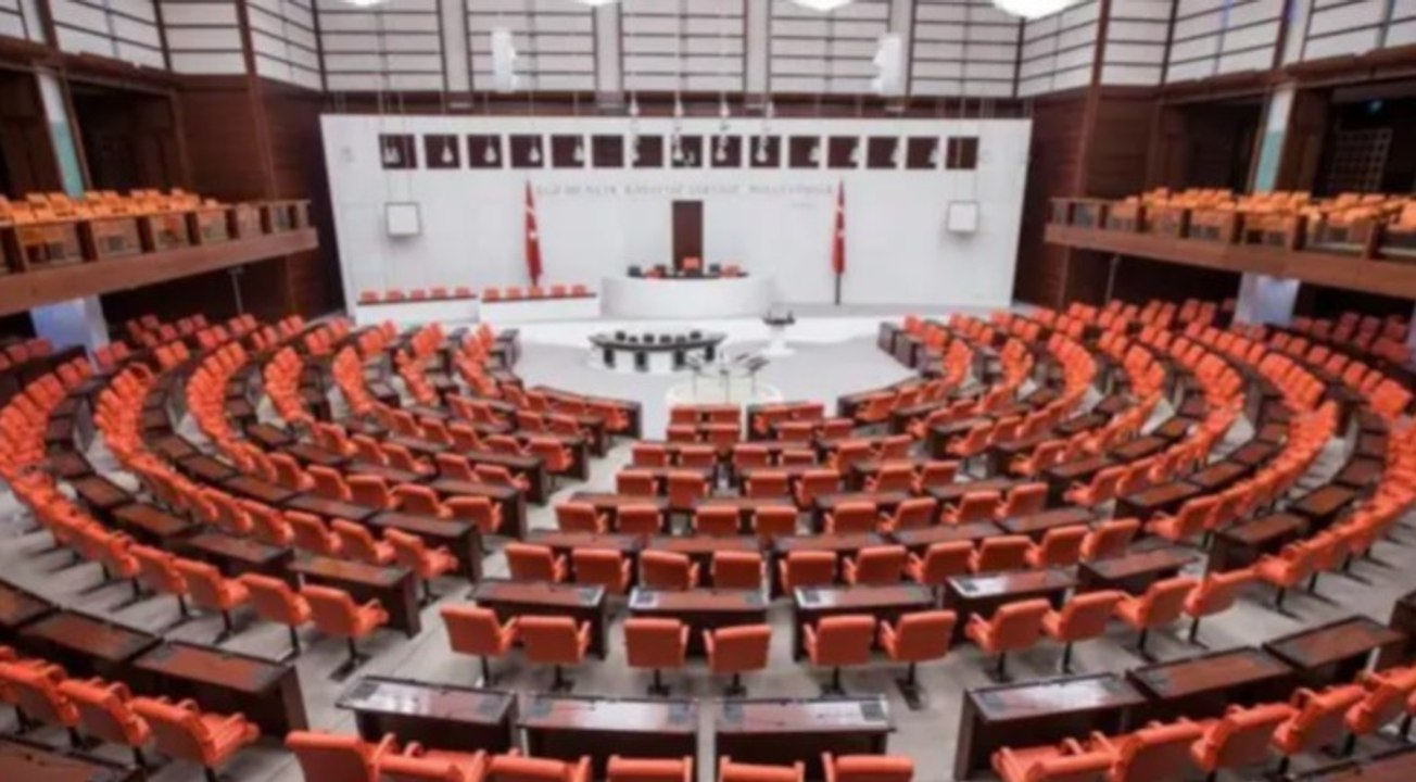 "Meclis lokantasında taciz" davasında tahliye