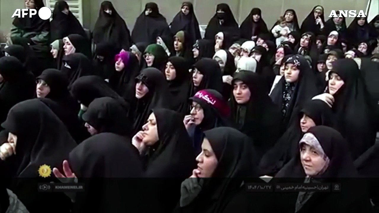 Khamenei attacca Trump: "E' coinvolto nelle proteste in Iran"