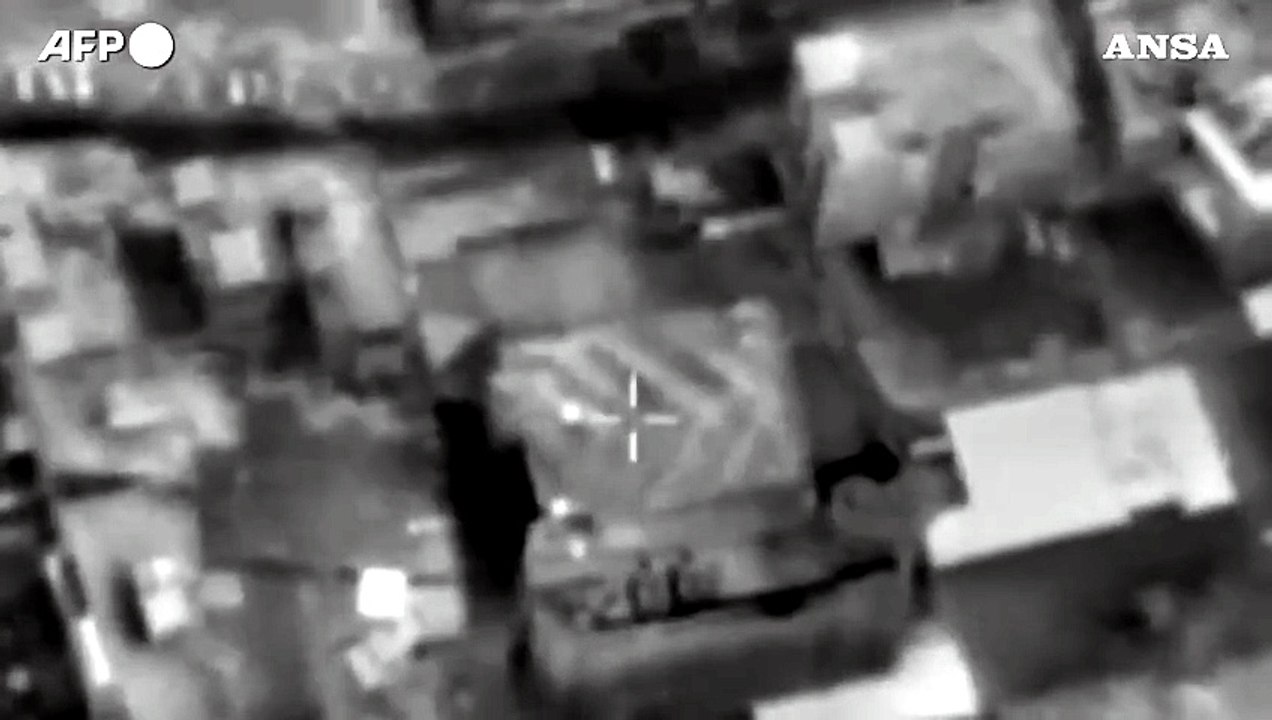 Distrutto un deposito di armi a Beirut dall'esercito israeliano