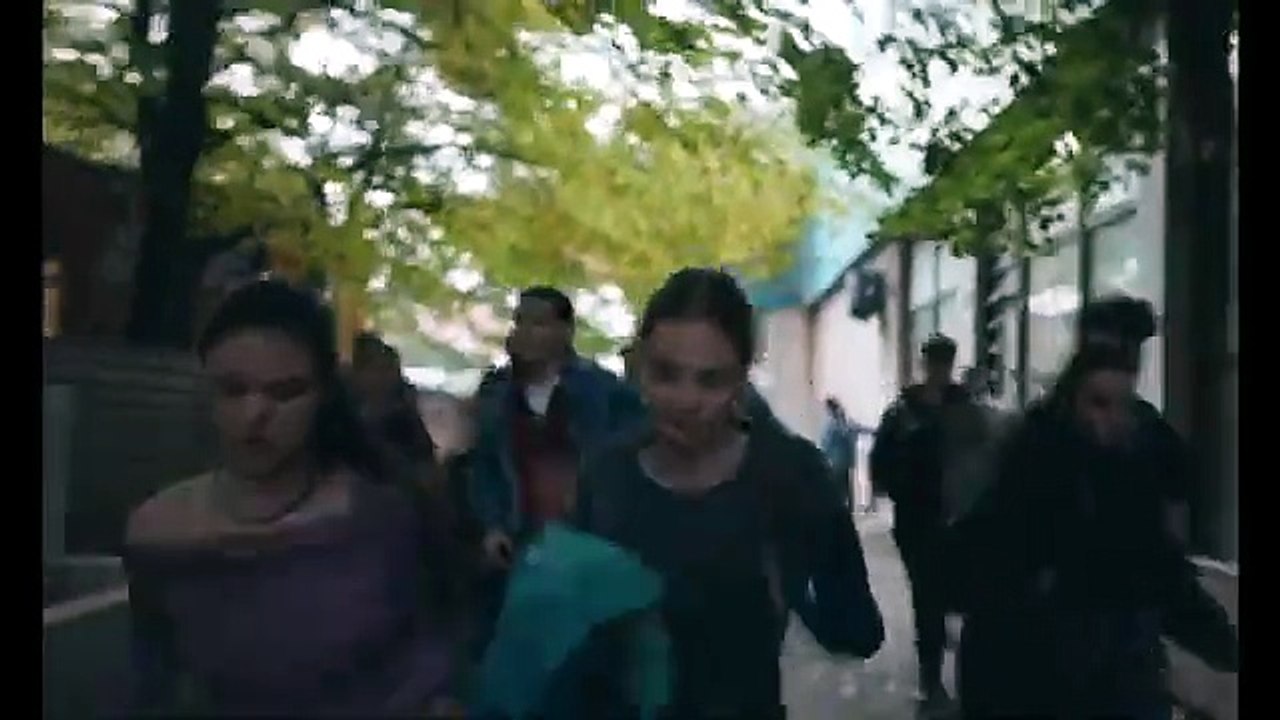 Dua Bande-annonce (EN)