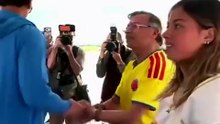 James Rodriguez refuse une photo avec Antonella Petro, la fille du président colombien