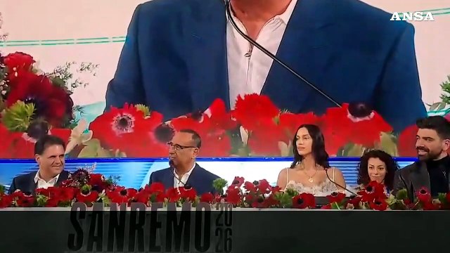 Sanremo, Carlo Conti: Lo share e' cresciuto? Continuiamo a pedalare