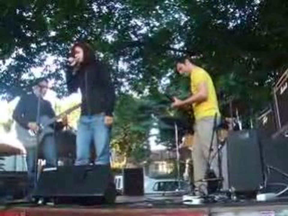 Choo Choo Shoe Shot - Apéro Voie Off 4 - juin 2008