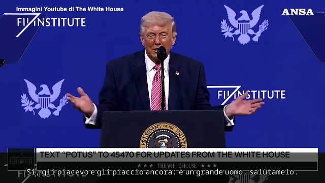 Trump: Bin Salman? Non pensava che avrebbe dovuto baciarmi il cu...