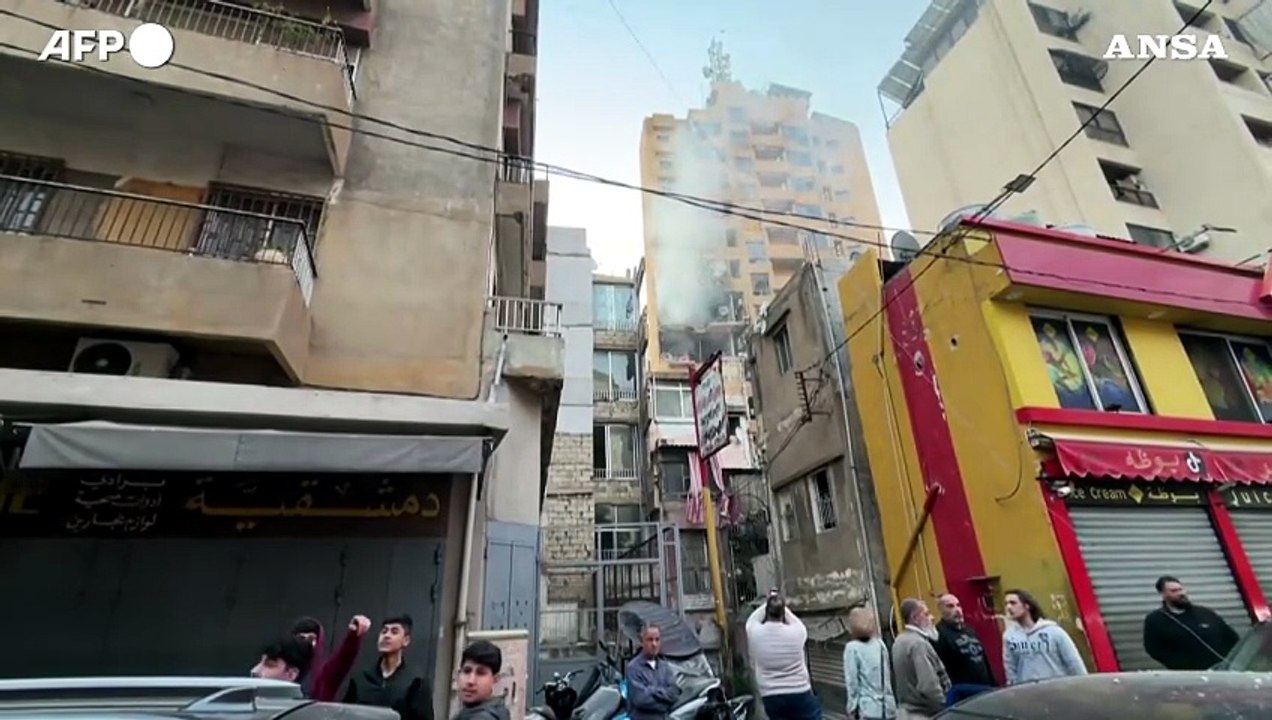 Raid aerei israeliani su edifici a Beirut
