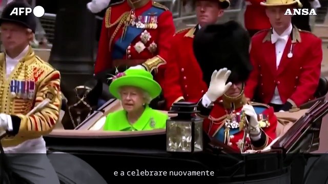 Re Carlo onora l'adorata mamma nel centenario della nascita di Elisabetta