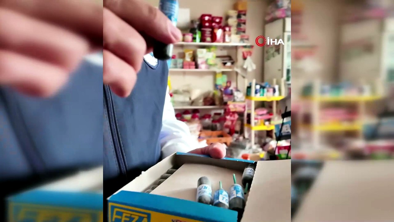 Son Kullanma Tarihi Geçen Ürünlerin Üzerini Bantlayıp Satmaya Çalıştılar