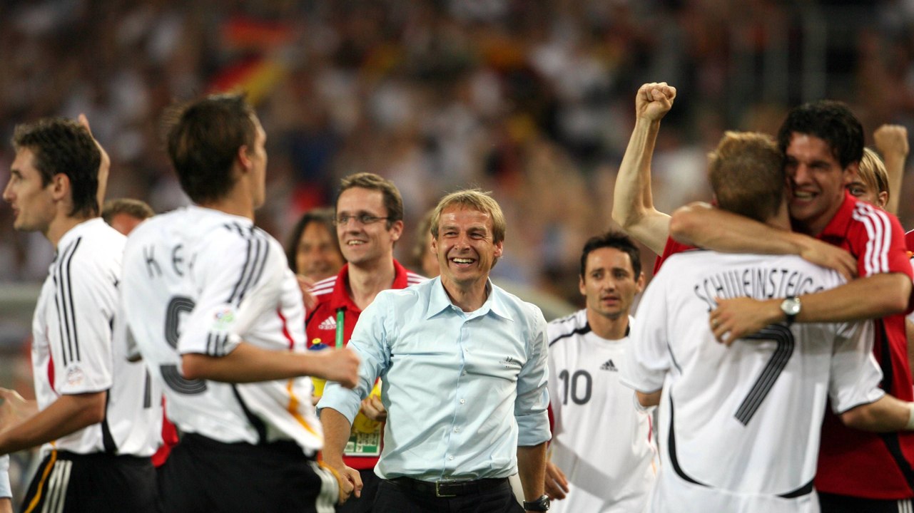Klinsmann: 'Die Spieler kamen sich albern vor'