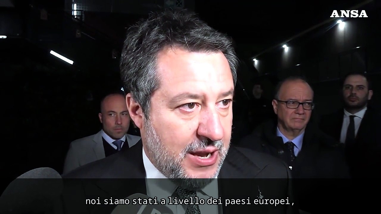 Iran, Salvini: "Qualcuno ha scatenato la guerra senza avviso, spero sapendo quando finirla"