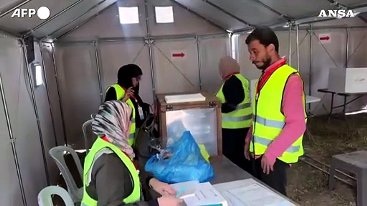 Elezioni locali in Cisgiordania e nella Striscia di Gaza centrale, le prime dall'inizio della guerra