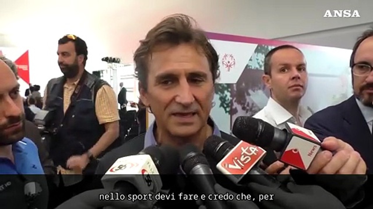 Zanardi: "Con lo sport impari a vivere, e' importante per tutti"