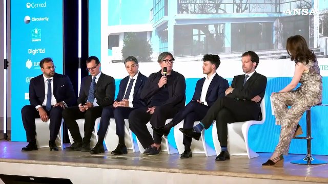 Intesa Sanpaolo premia dieci Imprese Vincenti di Puglia e Basilicata