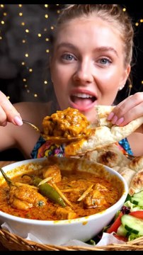 Hot chicken karahi with rich spices and satisfying ASMR bites 🍗🍲🎧✨ #ChickenKarahiASMR #FoodASMR #Mukbang #DesiFood #SpicyFood #EatingSounds #ViralASMR #FoodieLife