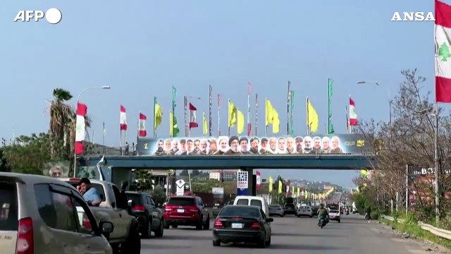 Gli sfollati libanesi tornano nel sud del Paese dopo il cessate il fuoco