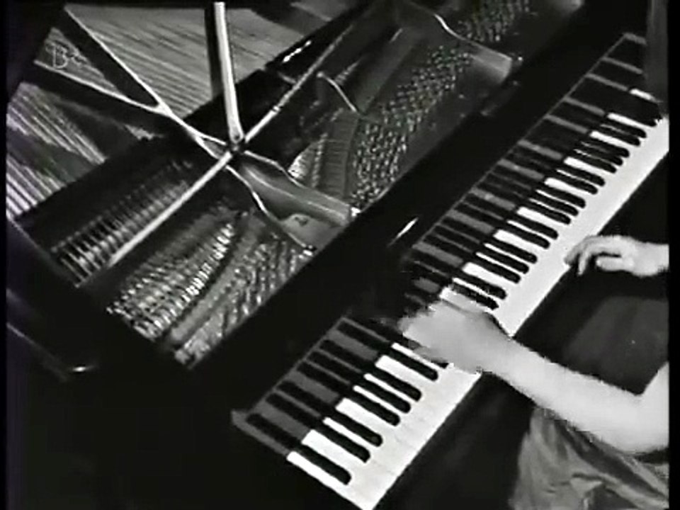Liszt, Hungarian Rhapsody No.6, Martha Argerich 1966