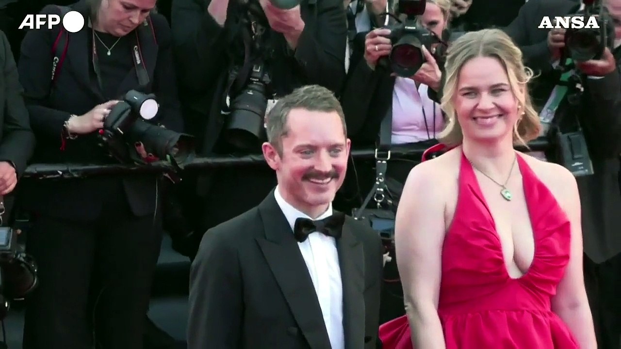 Cannes, sfilata di star per la cerimonia d'apertura del Festival