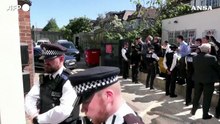 Starmer contestato a Londra dopo l'attacco antisemita