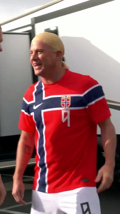 Norvegia, Haaland si diverte con un nuovo sosia: è Channing Tatum!