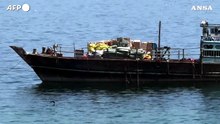 Le navi ancorate vicino a Hormuz
