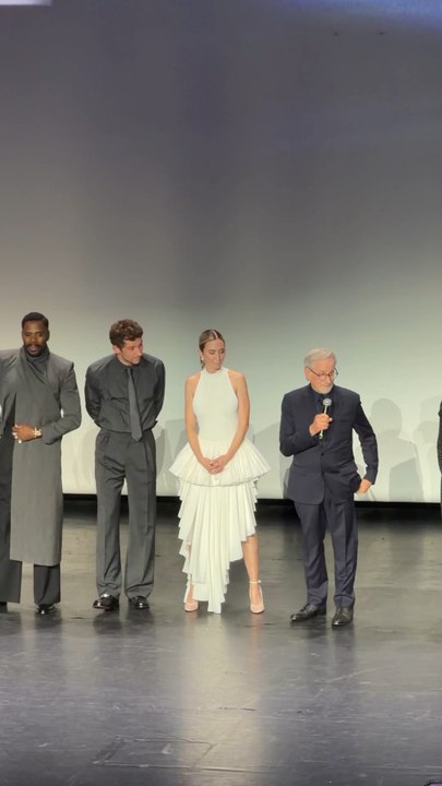 Steven Spielberg pour DISCLOSURE DAY
