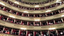 Milano, ovazione per Mattarella al suo ingresso alla Scala
