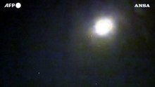 Nella notte attacco su Kiev, esplosioni e intercettazioni aeree