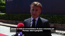 Ucraina, Macron: gli europei al tavolo per la pace