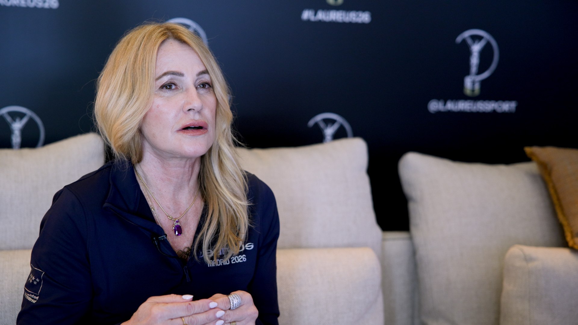 Nadia Comaneci: "Escuché ruido en el pabellón y me giré y vi: 1,00. No sabía qué estaba pasando..."<br>