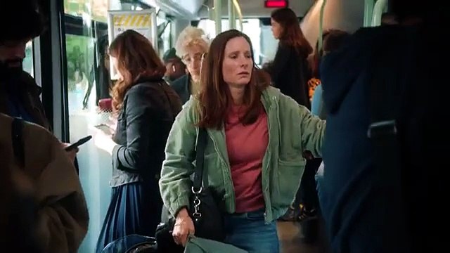 Élise sous emprise Bande-annonce (FR)